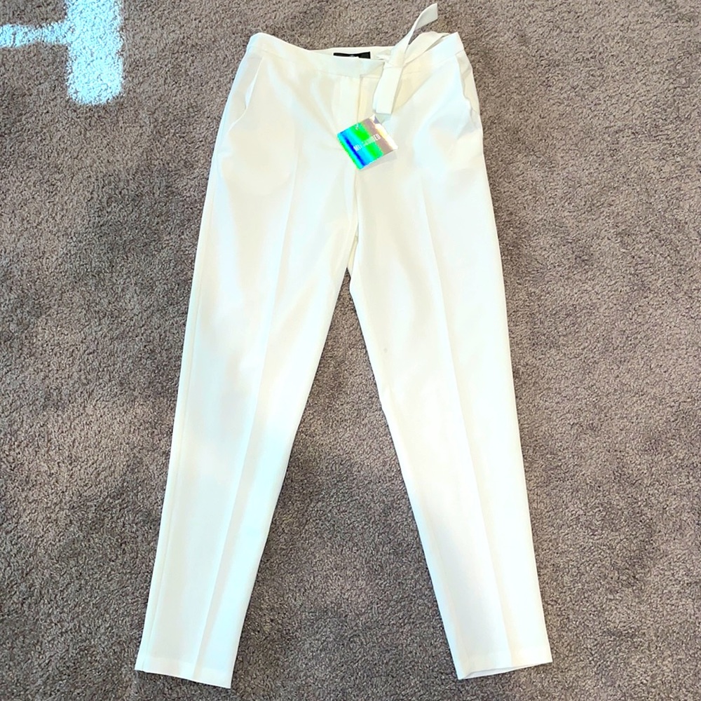 White Cropped Pants